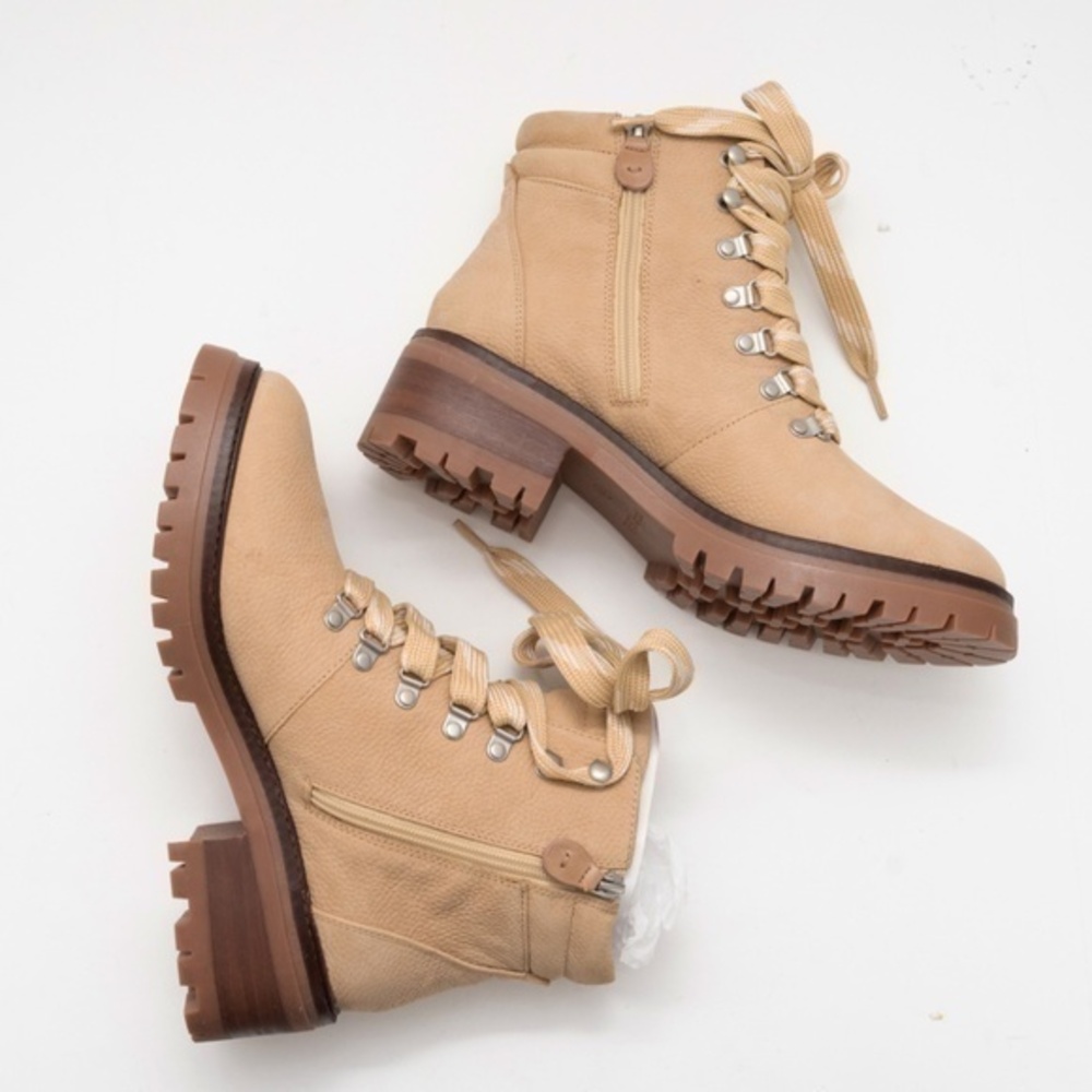 Gentle Souls. New! Brooklyn 2.1 Booties.‎